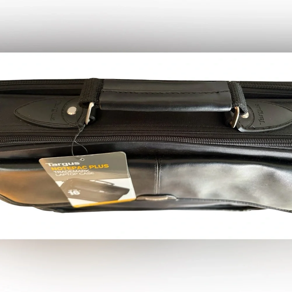 Targus Notepac Plus Laptop Case NWT